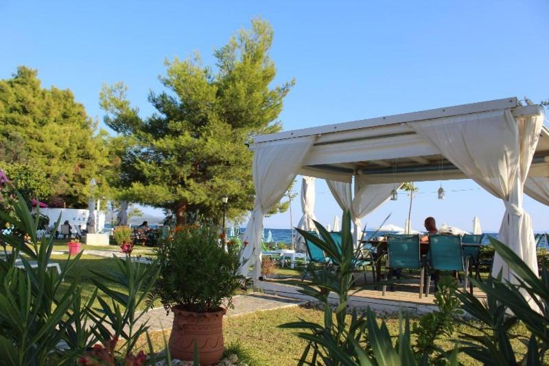 Maras Marinas Home Νικήτη Εξωτερικό φωτογραφία