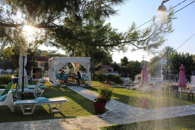 Maras Marinas Home Νικήτη Εξωτερικό φωτογραφία